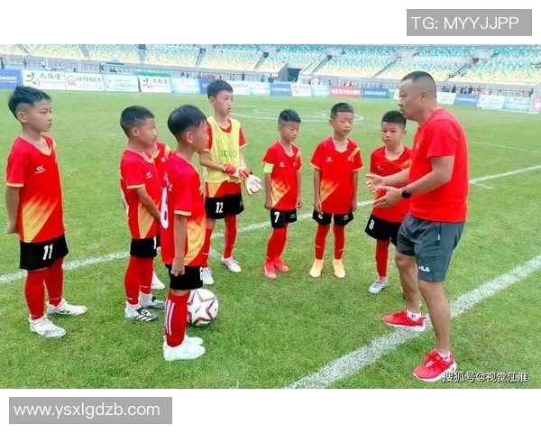 西安足球队在全国团队协作排行榜中荣获第五名展现出色团队精神与实力